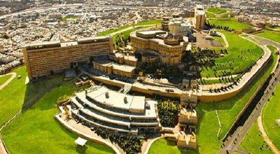 سردرب دانشگاه شیراز